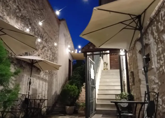 Goriano Valli Nocleg ze śniadaniem Fontecchio