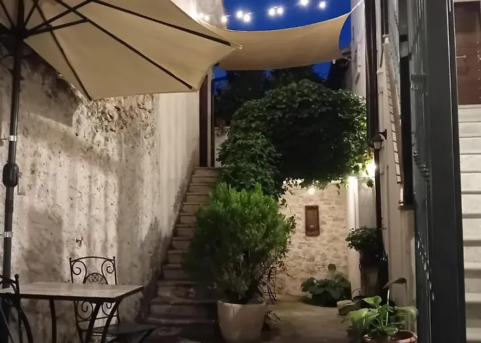 Goriano Valli Nocleg ze śniadaniem 3*