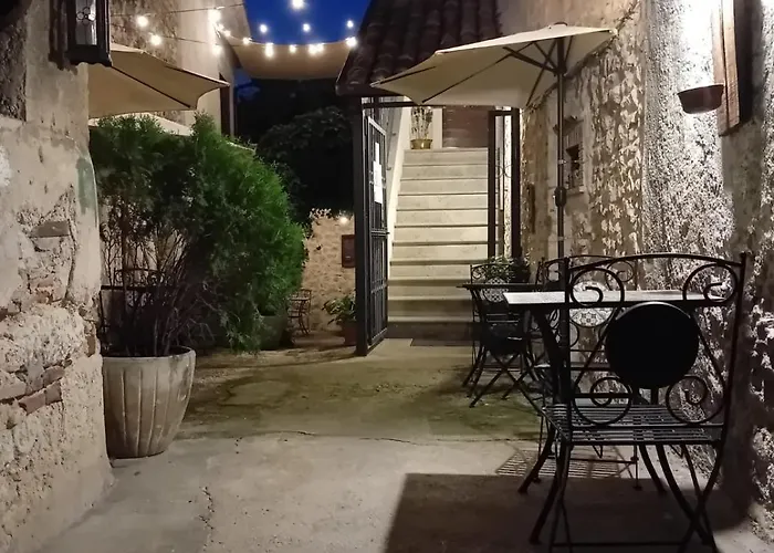 Goriano Valli Nocleg ze śniadaniem Fontecchio